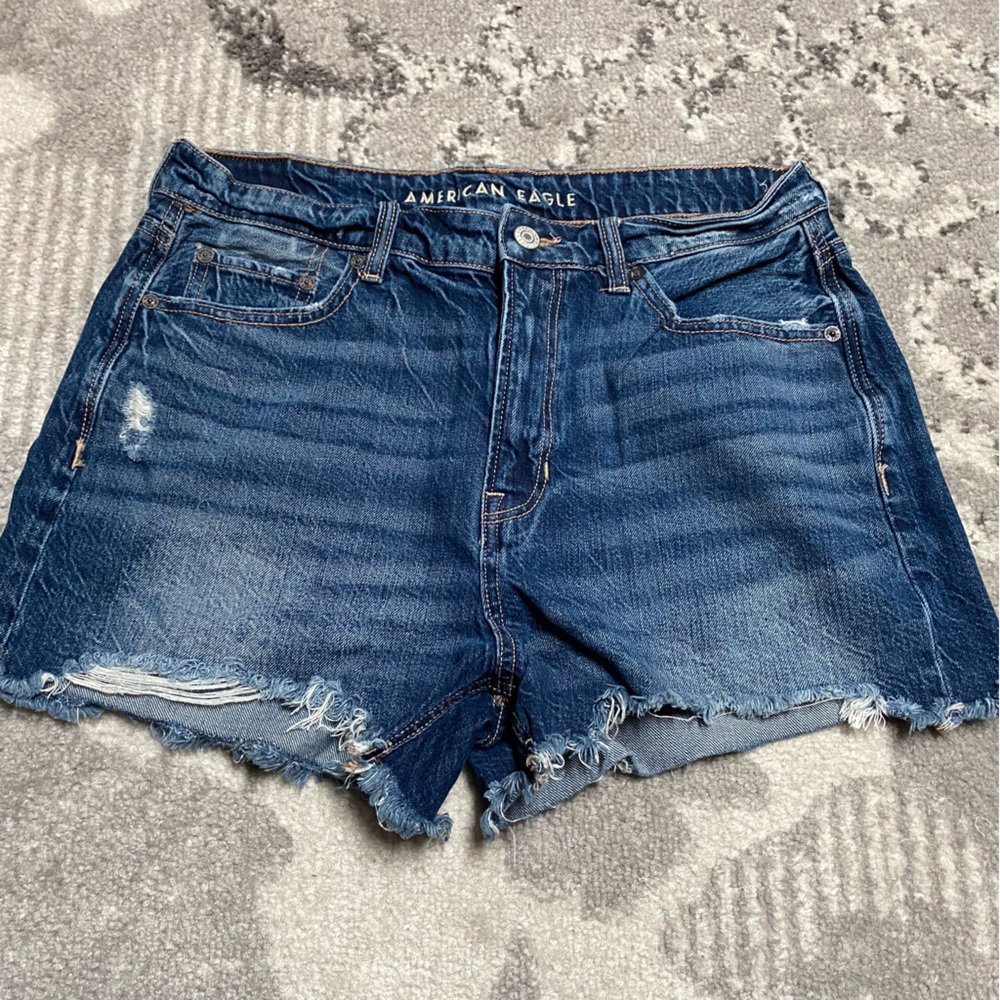 American Eagle Tomgirl High Waist Denim Shorts Distressed Style